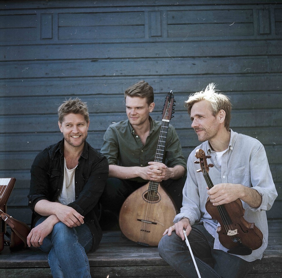 Dreamers' Circus Friends of Chamber Music